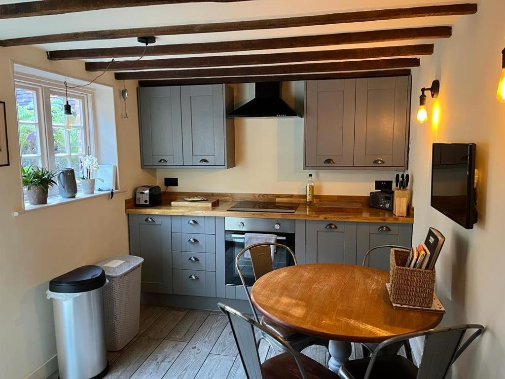 Cosy Flint Cottage WTA-toernooi van WTA-toernooi van Eastbourne Buitenkant foto