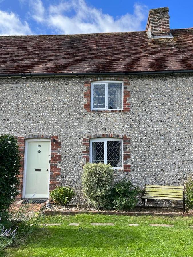 Cosy Flint Cottage WTA-toernooi van WTA-toernooi van Eastbourne Buitenkant foto