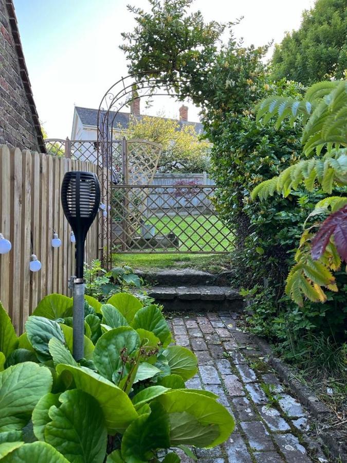 Cosy Flint Cottage WTA-toernooi van WTA-toernooi van Eastbourne Buitenkant foto